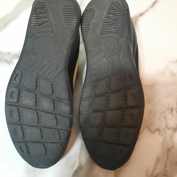 Nike Air Max Oketo Shoes Black Yellow Running Sneakers Ar7419-004 Size 6Y - Picture 14 of 16